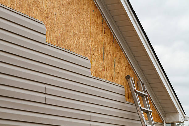24/7 Emergency Storm Damage Siding Repair experts in Casstown, OH